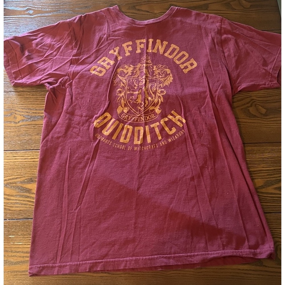 Harry Potter Official Licensed Gryffindor Quidditch T-shirt L